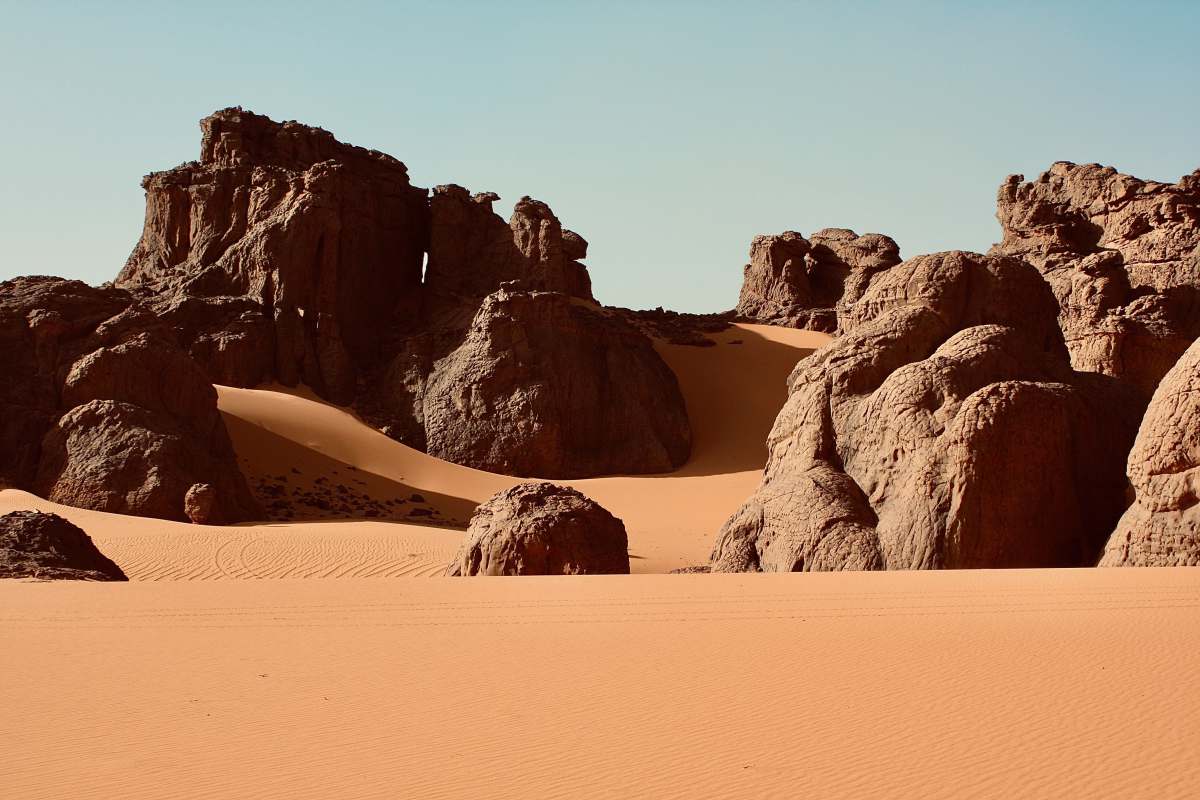 tassili du hoggar  in guezzam